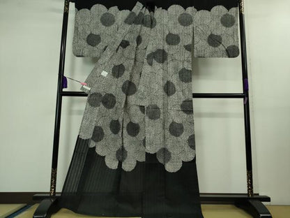 平和屋着物∴極上 夏物 こむさでもーど・COMME CA DU MODE 浴衣 貉菊 黒地 綿 逸品 DZAB0828kh5