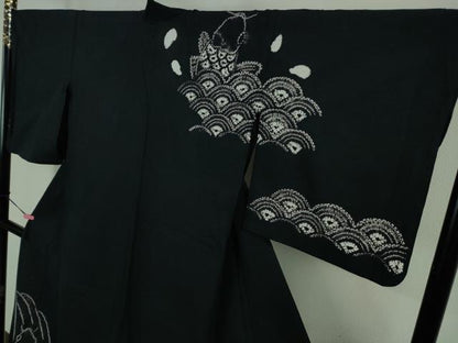 平和屋着物■極上　夏物　浴衣　有松鳴海絞り　鯉の滝登り　黒地　綿　逸品　DZAB0884kh5