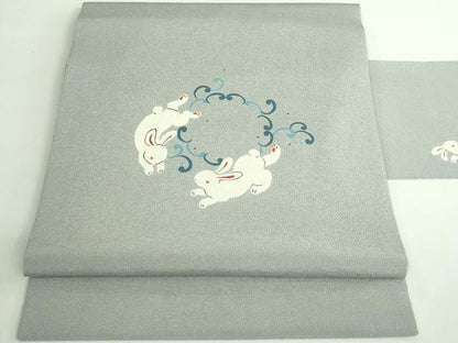 平和屋着物●極上 九寸名古屋帯 立波に兎 灰色地 鬼しぼ縮緬 逸品 DZAB0986kh5