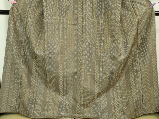 平和屋本店■極上　紬　刺し子　総刺繍　名物裂花間道　煤色地　逸品　DZAB1107kh5