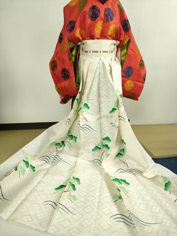 平和屋本店■希少 十二単セット 和装 婚礼 結婚式 神社挙式 唐織 唐衣・表着・五つ衣・内衣・半襦袢・袴・裳 箱付き 逸品　DZAB1141kh5
