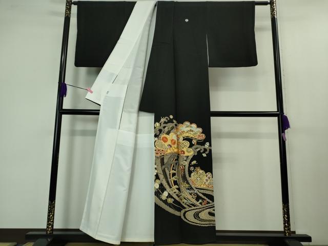 平和屋本店■極上　創業460年・千總　黒留袖　駒刺繍　宝尽くし　立波松文　金彩　高島屋扱い　逸品　DZAB1143kh5 平和屋本店□極上 創業460年・千總 黒留袖 駒刺繍 宝尽くし 立波