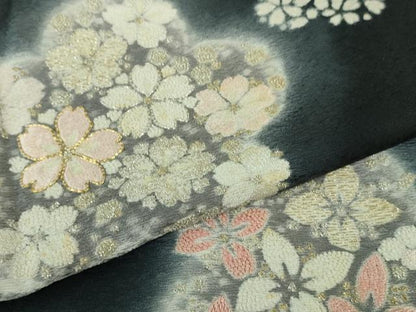 平和屋着物●極上 十日町 名門 滝泰謹製 訪問着 相良刺繍 駒刺繍 舞花文 黒地 暈し染め 金銀糸 逸品 未使用 DZAB1144kh5