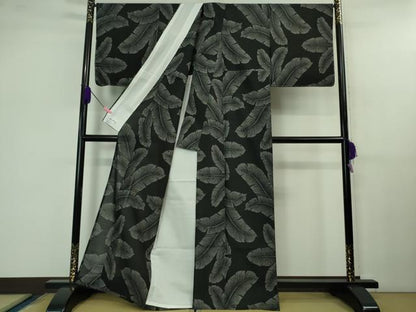 平和屋本店＊極上 夏物 本場大島紬 夏大島 7マルキ 芭蕉の葉 黒地 やまと誂製 逸品 未使用 DZAB1182kh5