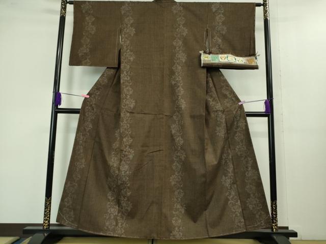 平和屋本店■極上　本場結城紬 重要無形文化財 廣田紬　奥順謹製　100亀甲　花唐草間道　憲法茶色地　証紙付き　逸品　未使用　DZAB1351kh5