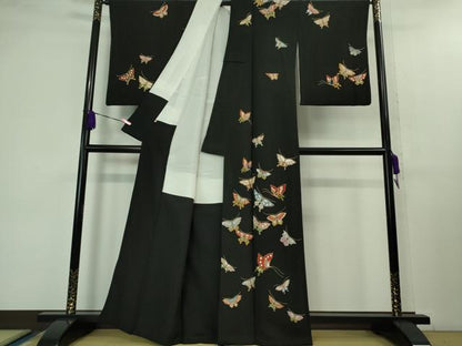 平和屋本店■極上　訪問着　舞蝶文　黒地　金彩　鬼しぼ縮緬　高島屋扱い　逸品　DZAB1362kh5