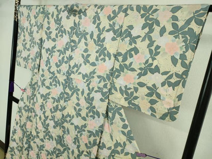 平和屋着物▽極上 小紋 単衣 地紋起こし 舞蝶草花文 逸品 DZAB1402kh5