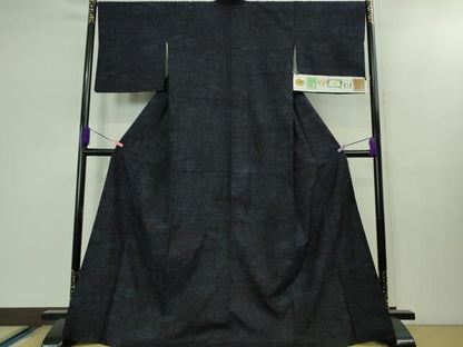 平和屋本店■極上　本場結城紬　重要無形文化財　100亀甲　風景樹林文　三越扱い　証紙付き　逸品　DZAB1580kh5