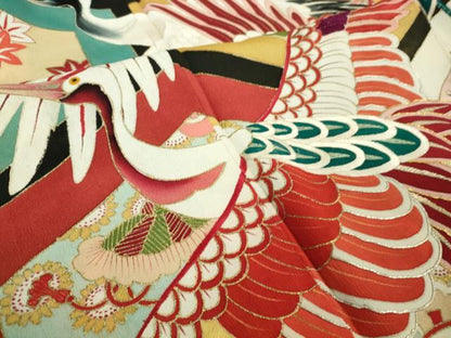 平和屋本店●極上　アンティーク　大正ロマン　振袖　駒刺繍　飛鶴亀甲吉祥花文　黒地　金彩　逸品　DZAB1609kh5