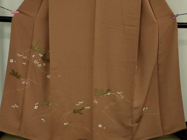 平和屋本店■極上　創業460年・千總　訪問着　刺繍　手描き　松竹梅　土器色地　金彩　逸品　DZAB1634kh5