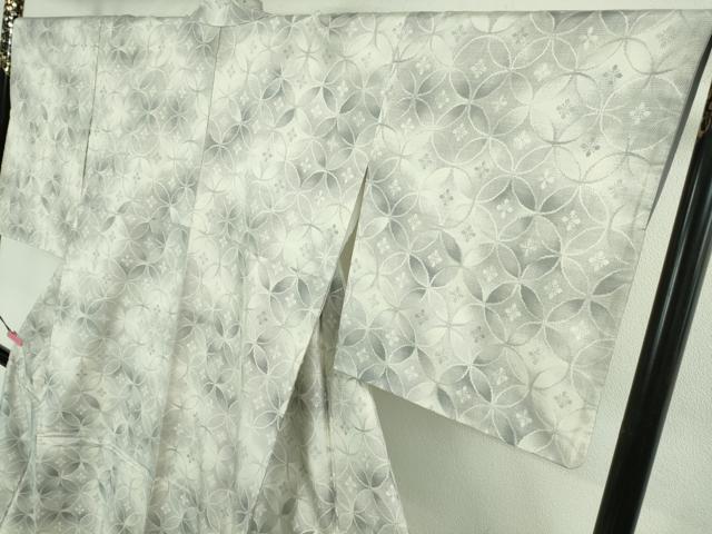 平和屋本店■極上　本場大島紬　白大島　9マルキ　白鳳　白薩摩焼泥　七宝文様　窪田織物謹製　証紙付き　逸品　DZAB1729kh5