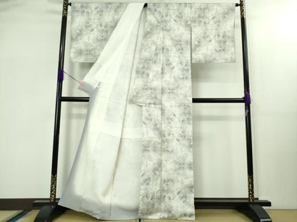 平和屋本店■極上　本場大島紬　白大島　9マルキ　白鳳　白薩摩焼泥　七宝文様　窪田織物謹製　証紙付き　逸品　DZAB1729kh5