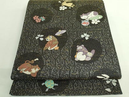 平和屋着物●極上　六通柄袋帯　兎　猫　狸　梟　黒地　金糸　逸品　DZAB1782kh6
