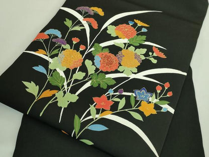 平和屋着物●極上　塩瀬　九寸名古屋帯　駒刺繍　枝花文　黒地　金糸　逸品　DZAB1783kh6
