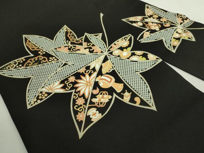 平和屋着物●極上　塩瀬　九寸名古屋帯　駒刺繍　宝尽くし楓文　黒地　金彩　逸品　DZAB1820kh6