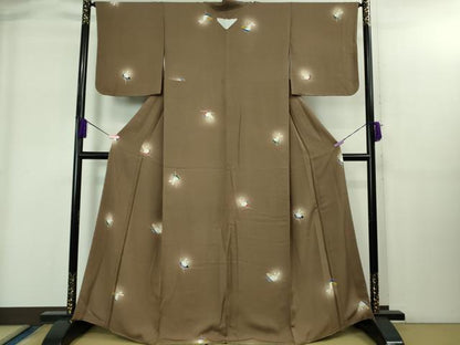 平和屋着物●極上　小紋　兎　うさぎ　一寸法師　蛍暈し　銀煤竹色地　逸品　未使用　DZAB1918kh6