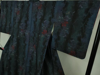 平和屋着物●極上　本場大島紬　9マルキ　舞蝶草花間道　逸品　未使用　DZAB1927kh6