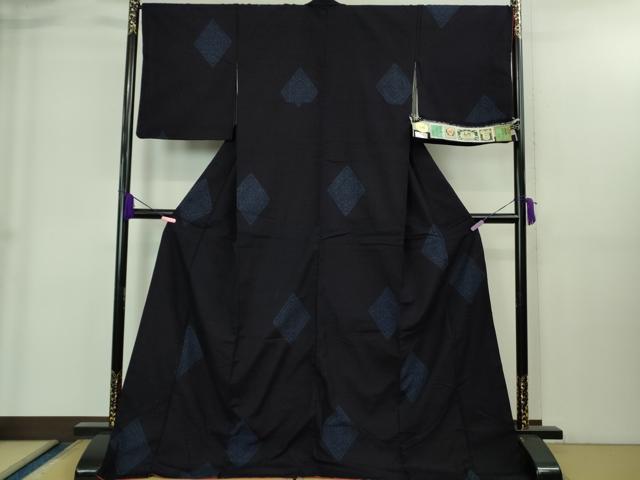 平和屋着物●極上　結城紬　はたおり娘　手緒里　100亀甲　飛び亀甲柄　菱文　濃藍色地　ロング丈　証紙付き　逸品　DZAB1933kh6