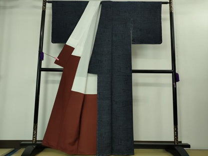 平和屋着物●極上　本場結城紬　重要無形文化財　100亀甲　幾何学文様　逸品　未使用　DZAB1939kh6