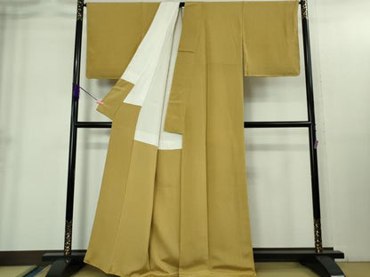 平和屋着物●極上　色無地　黄朽葉色　鬼しぼ縮緬　逸品　未使用　DZAB1955kh6