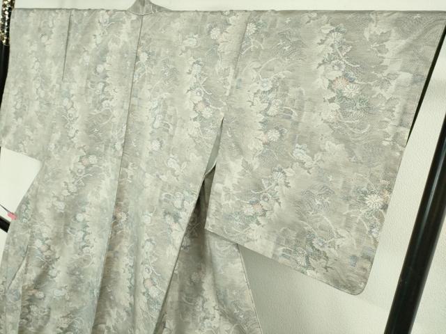 平和屋着物●極上　都喜ヱ門　本場大島紬　白大島　藤白泥　光彩の響き　藤絹織物謹製　やまと誂製　証紙付き　逸品　未使用　DZAB1965kh6