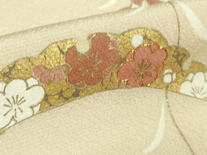 平和屋本店●極上　銀座ちた和　訪問着　駒刺繍　雪芝花文　肌色地　金彩　伊と幸　たとう紙・反端付き　逸品　DZAB1979kh6