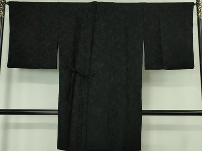 平和屋着物＃極上　道中着　ロング丈　幾何学地紋　黒地　逸品　DZAB1994kh6