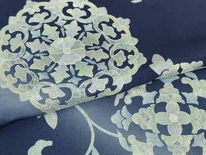 平和屋本店●極上　訪問着　佐賀錦　刺繍　花唐草文　紺青色地　暈し染め　銀糸　逸品　未使用　DZAB2103kh6
