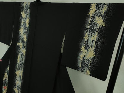 平和屋着物●極上　訪問着　刺繍　草花間道　たたき染め　黒地　金彩　逸品　DZAB2105kh6
