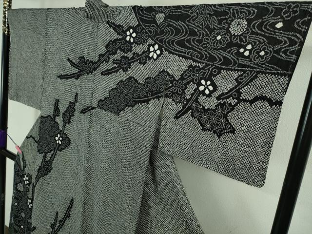 平和屋着物□極上 夏物 小紋 紬地 絞り染め 輪重ね 黒地 逸品