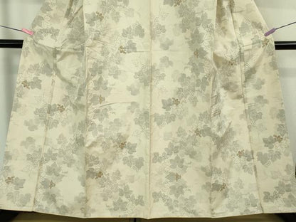 平和屋着物●極上　本場大島紬　白大島　7マルキ　120亀甲　南天蔦の葉文　逸品　未使用　DZAB2127kh6