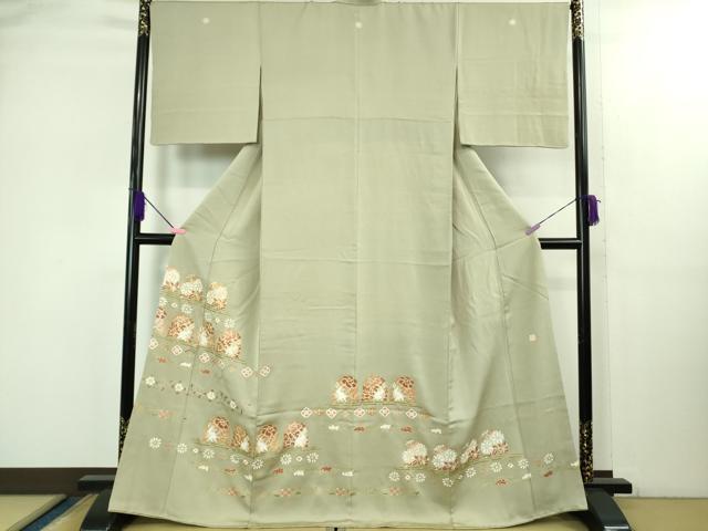 平和屋着物●極上　色留袖　作家物　駒刺繍　花兎　柳鼠色地　金彩　三越扱い　反端付き　逸品　DZAB2138kh6