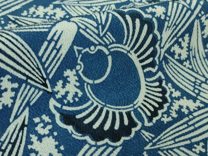 平和屋着物●極上　本藍　型絵染　小紋　ふくら雀　笹　鬼しぼ縮緬　逸品　未使用　DZAB2144kh6