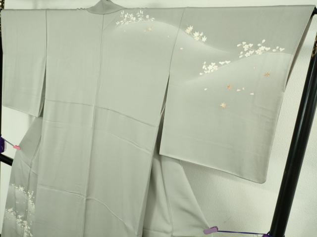 平和屋着物●極上　銀座きしや　訪問着　駒刺繍　楓花文　灰青色地　暈し染め　金彩　たとう紙付き　逸品　DZAB2204kh6