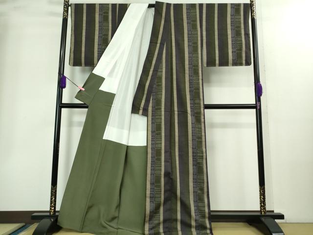 平和屋本店●極上　本場結城紬　重要無形文化財　藤貫謹製　100亀甲　間道　証紙付き　逸品　DZAB2232kh6