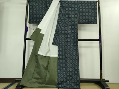 平和屋着物●極上　本場琉球絣　手おり　中村孫吉作　濃藍色地　証紙付き　逸品　未使用　DZAB2250kh6