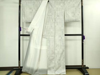 平和屋本店●極上　本場大島紬　白大島　結がすり　白絣　窪田織物謹製　ますいわ屋扱い　証紙付き　逸品　DZAB2255kh6