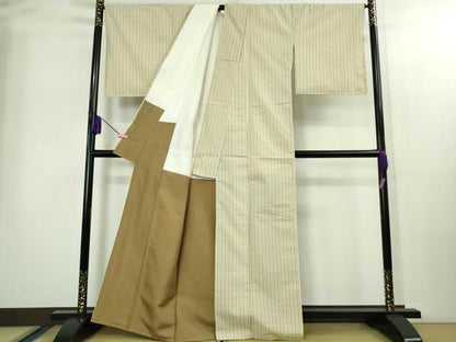 平和屋本店●極上　綿薩摩　本さつま　東郷織物謹製　手織　永江明夫　鳥の子色地　反端付き　逸品　未使用　DZAB2272kh6