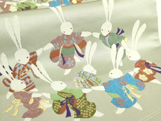 平和屋着物●極上 小田章 太鼓柄袋帯 かごめかごめ 兎 金糸 砂色地 逸品 DZAB2362kh6