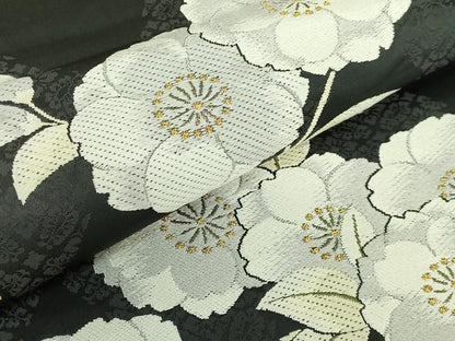 平和屋着物●極上　六通柄袋帯　唐織　葡萄蔦の葉花文　黒地　金糸　逸品　DZAB2383kh6