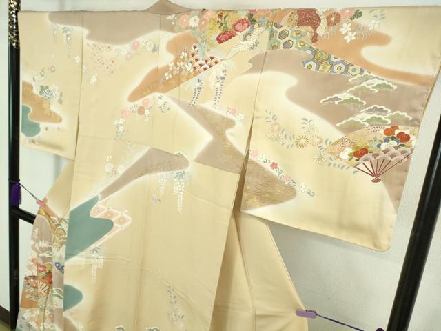平和屋本店●極上　創業460年・千總　訪問着　駒刺繍　扇面飛鶴鴛鴦花文　丁子色地　暈し染め　金彩　大丸扱い　逸品　DZAB2437kh6