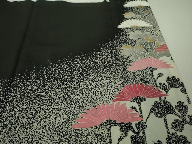 平和屋本店●極上　人間国宝　森口華弘　蒔糊友禅　蒔糊散らし　黒留袖　刺繍　横菊　金糸　三越扱い　逸品　DZAB2442kh6
