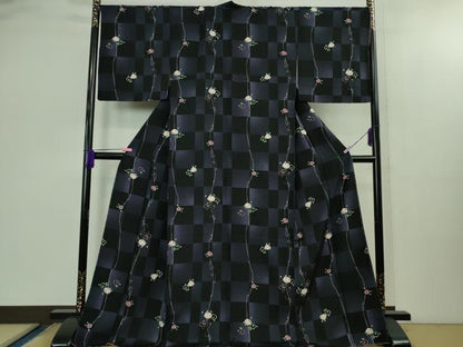 平和屋着物●極上　小紋　市松花文　黒地　京都きもの友禅扱い　ロング丈　逸品　未使用　DZAB2444kh6