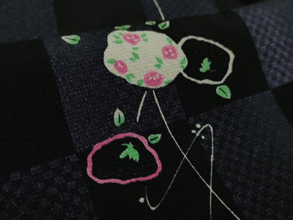 平和屋着物●極上　小紋　市松花文　黒地　京都きもの友禅扱い　ロング丈　逸品　未使用　DZAB2444kh6