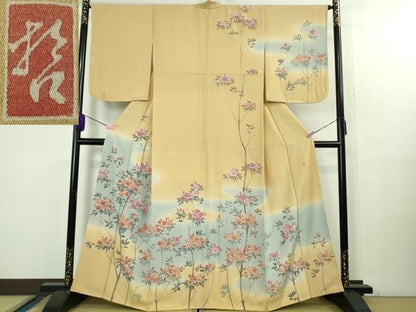 平和屋本店●極上　十日町　加賀草木友禅の第一人者　田村哲彦　訪問着　つつじ　丁子色地　逸品　未使用　DZAB2471kh6