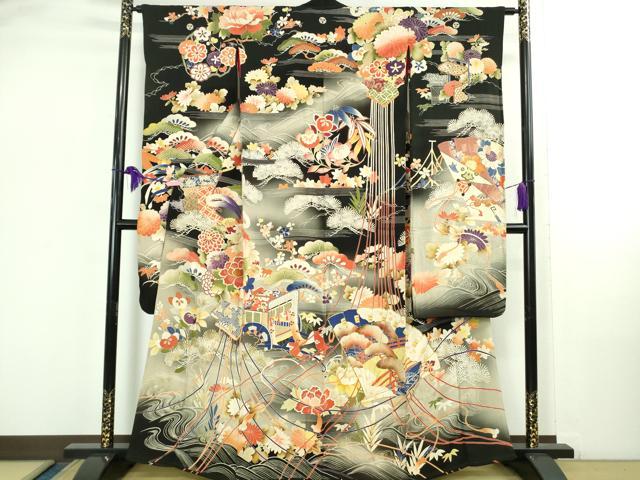 平和屋着物●極上　アンティーク　大正ロマン　振袖　駒刺繍　御所車　花薬玉　黒地　暈し染め　金彩　逸品　DZAB2484kh6