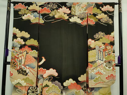 平和屋着物●極上　アンティーク　大正ロマン　振袖　駒刺繍　御所車松文　黒地　暈し染め　金糸　逸品　DZAB2485kh6