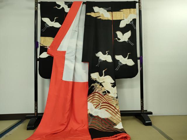 平和屋本店●極上　お引きずり・お引き摺り・引き振袖　和装　結婚式　舞妓　芸妓　芸者　駒刺繍　飛鶴文　黒地　金彩　逸品　DZAB2495kh6