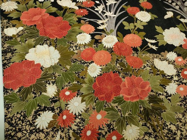 平和屋本店●極上　中国三大刺繍　スワトウ刺繍　汕頭刺繍　振袖　草花文　黒地　金糸　銀通し地　逸品　DZAB2497kh6 平和屋本店○極上 中国三大刺繍 スワトウ刺繍 汕頭刺繍 訪問着 鴛鴦花