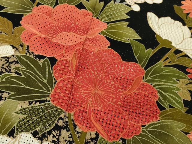 平和屋本店●極上　中国三大刺繍　スワトウ刺繍　汕頭刺繍　振袖　草花文　黒地　金糸　銀通し地　逸品　DZAB2497kh6 平和屋本店○極上 中国三大刺繍 スワトウ刺繍 汕頭刺繍 訪問着 鴛鴦花